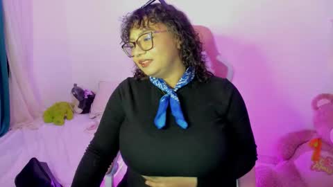 Angela online show from 10-16-25, 04:02