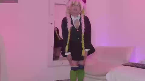 aurora online show from 09-12-25, 09:04