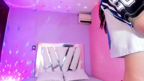 im_brittany_333 online show from 05-16-26, 11:14