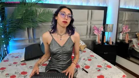 Snapshot of im_gaia chatting on 12-20-24, 02:16 Im Gaia online show from 12-20-24, 02:16