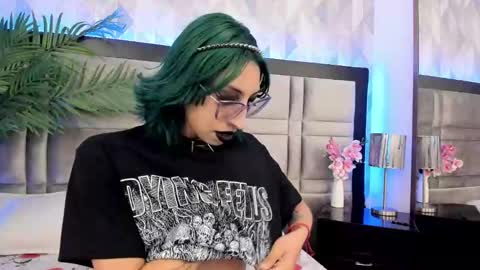 Snapshot of im_gaia chatting on 01-07-25, 05:31 Im Gaia online show from 01-07-25, 05:31