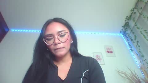 Juli online show from 04-22-26, 07:37