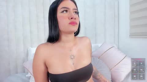 Giselle  online show from 10-30-25, 06:15