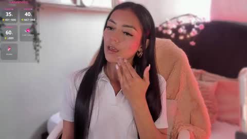 Snapshot of im_isabellaa chatting on 05-22-26, 08:25 Isa online show from 05-22-26, 08:25