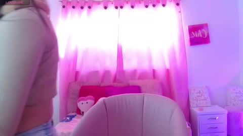 Julieta online show from 02-25-26, 08:18