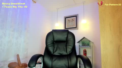 Karoline online show from 01-26-25, 01:52