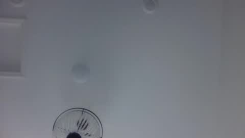 Snapshot of im_laa30z chatting on 04-03-26, 02:15 weet exy Cougar online show from 04-03-26, 02:15