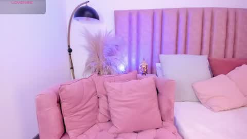 Lilyy  online show from 06-13-26, 01:20