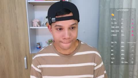 Snapshot of im_marco chatting on 06-12-26, 03:27 Marco online show from 06-12-26, 03:27