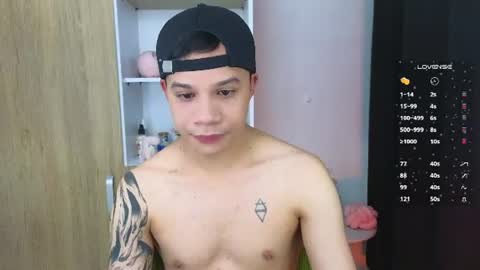 Snapshot of im_marco chatting on 06-24-26, 01:37 Marco online show from 06-24-26, 01:37