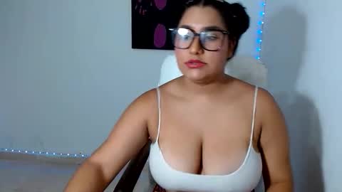 IM  May online show from 05-11-26, 08:28