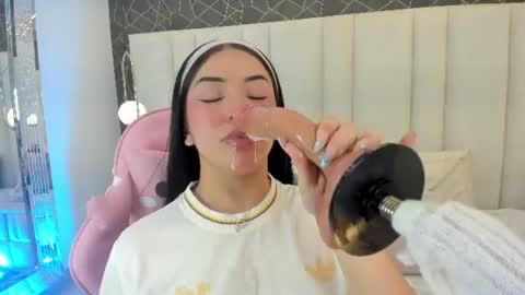 im_miadoll online show from 06-12-26, 12:59