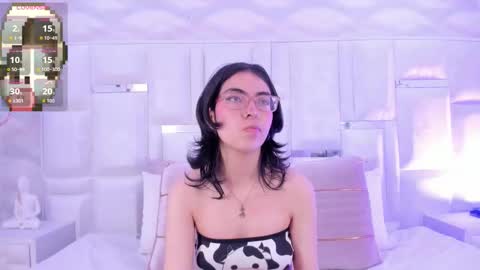 Moly  online show from 11-19-25, 08:42