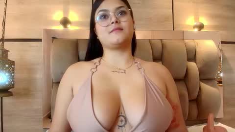 im mou  online show from 10-11-25, 12:36