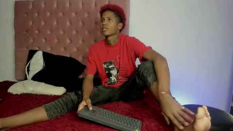 oleider dont forget your thumbs up online show from 05-14-26, 07:31