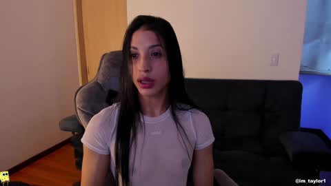 TAYLOR  online show from 01-19-25, 11:00