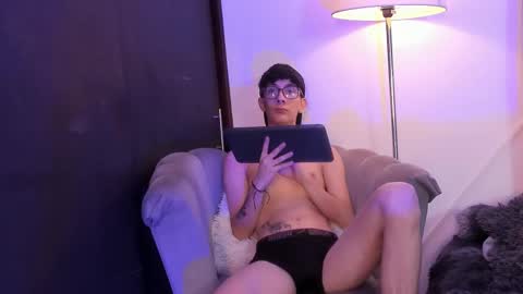 thomas online show from 12-20-25, 12:12