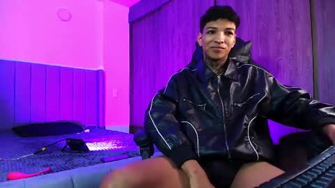 im_usuga online show from 04-20-26, 03:53