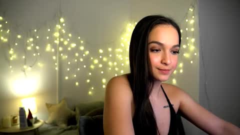 Snapshot of im_yourr_secret chatting on 01-27-25, 11:00 Pattie online show from 01-27-25, 11:00