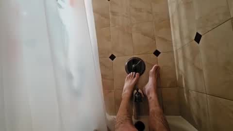 imaguy_ online show from 12-23-24, 11:47