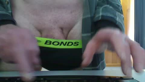 Aussie Guy online show from 06-26-26, 01:32