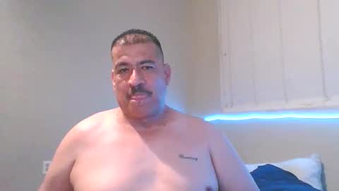 Snapshot of imbackmandosuknw chatting on 11-10-25, 05:39 imbackmandosuknw online show from 11-10-25, 05:39