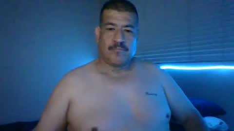 imbackmandosuknw online show from 12-18-25, 01:22