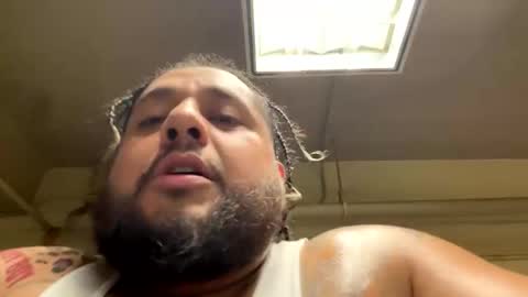 Snapshot of imbbyboy chatting on 10-09-25, 11:47 imbbyboy online show from 10-09-25, 11:47