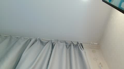 Snapshot of imcarrieberry chatting on 01-04-25, 10:24 Carrie online show from 01-04-25, 10:24