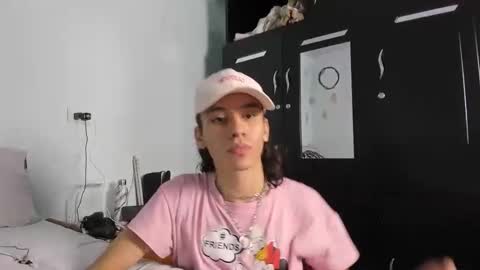 Colton Alvin Independent model online show from 01-31-25, 01:33