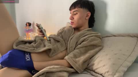 Colton Alvin Independent model online show from 11-20-25, 03:07