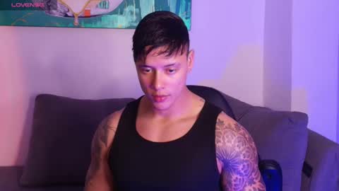 imconor online show from 12-22-25, 10:18