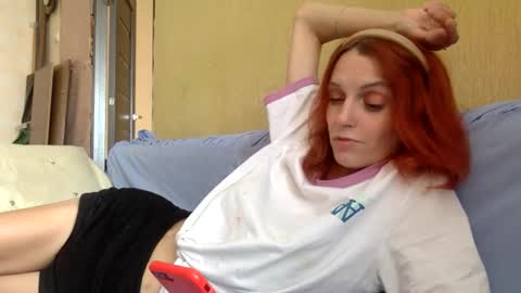 Snapshot of imelissa8malis chatting on 09-16-25, 11:44 irina online show from 09-16-25, 11:44