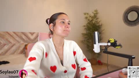 Snapshot of imjess_ chatting on 03-10-26, 03:39 imjess_ online show from 03-10-26, 03:39