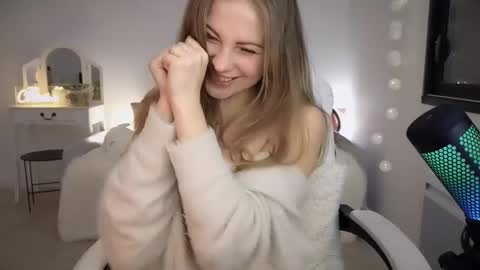 ImKeira online show from 02-25-25, 11:22