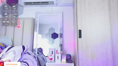 Larisa online show from 02-10-25, 02:08