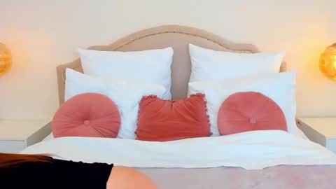 Imma online show from 09-29-25, 12:32