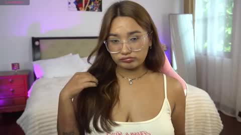 Imma  online show from 10-17-25, 04:04