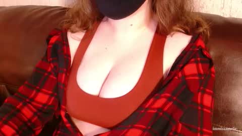 Miss Amelie online show from 11-18-25, 12:49