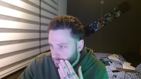 Snapshot of immumu chatting on 12-21-24, 04:36 immumu online show from 12-21-24, 04:36