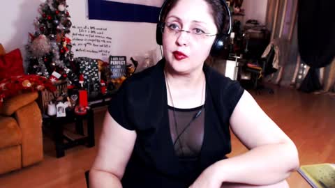 Empress online show from 01-02-25, 02:57