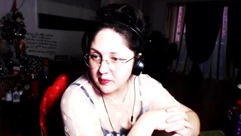 Empress online show from 01-19-25, 03:10