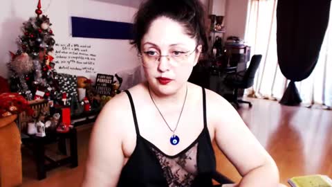 Empress online show from 01-26-25, 01:47