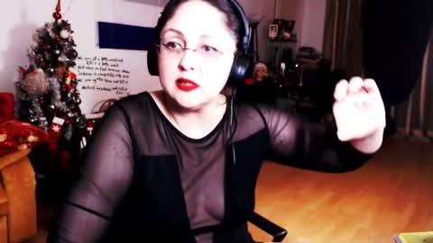 Empress online show from 02-09-25, 04:25