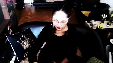 Snapshot of imperatrizasado chatting on 04-07-26, 10:37 Empress online show from 04-07-26, 10:37