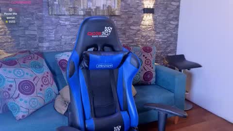 Karen  online show from 11-29-25, 08:01