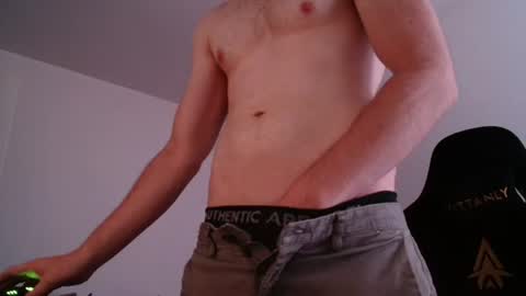 Snapshot of imsexyandiknowit89 chatting on 07-05-26, 03:56 Flummi online show from 07-05-26, 03:56