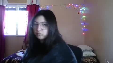 Florencia online show from 05-12-26, 05:54