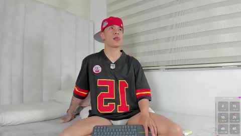 Snapshot of imxjoel chatting on 10-26-25, 03:45 Joel online show from 10-26-25, 03:45