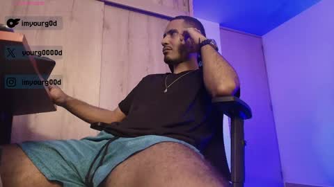 Daniel   thumb up me please its important Im new INDEPENDENT MODEL online show from 05-09-26, 05:23